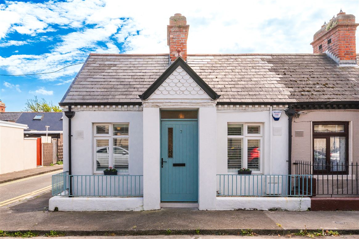 7 Dermot O’Hurley Avenue, Stella Gardens, Irishtown, Dublin 4 Allen