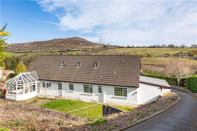 Lourich House, Quill Road, Kilmacanogue, Co. Wicklow