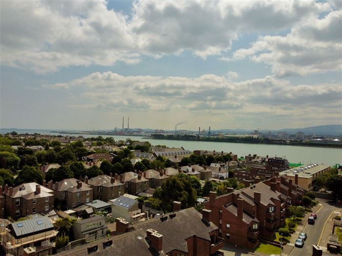 22 Brooklawn, Strandville Avenue East, Clontarf, Dublin 3