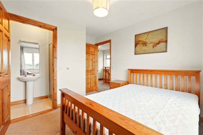 15 Meadow Brook, Tubbercurry, Sligo