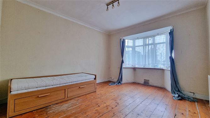 81 Drimnagh Road, Walkinstown, Dublin 12