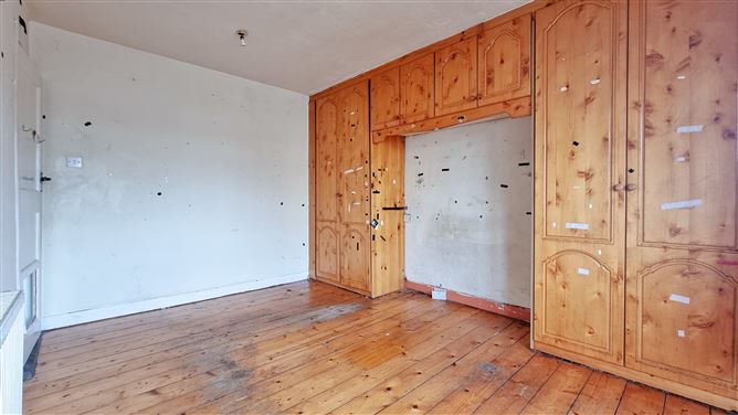 81 Drimnagh Road, Walkinstown, Dublin 12