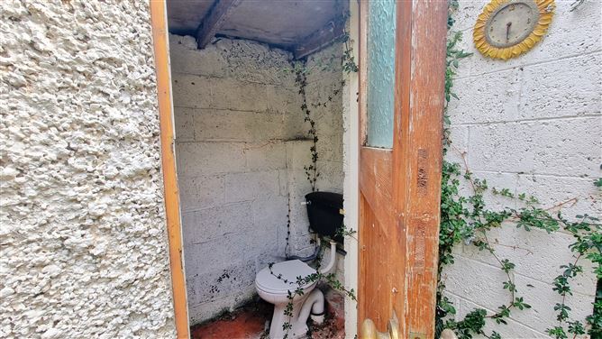 81 Drimnagh Road, Walkinstown, Dublin 12