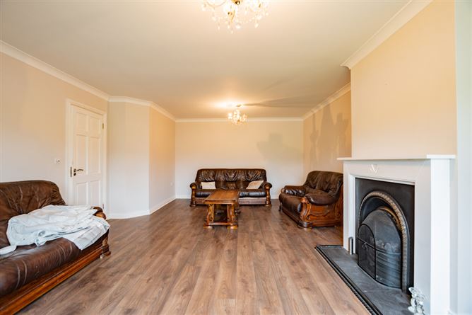 Photo 13 of 34 — 11 Chancery Park Drive, Tullamore, Offaly