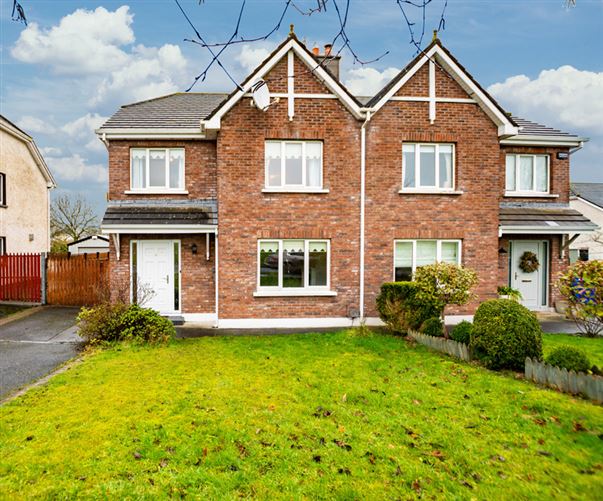 Photo 1 of 34 — 11 Chancery Park Drive, Tullamore, Offaly