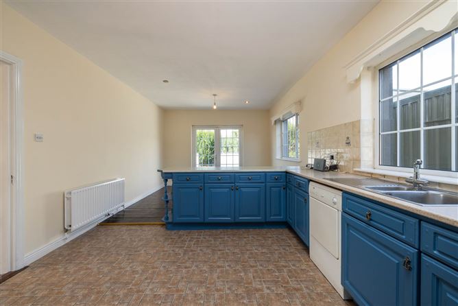 Enniscorthy Road, Ferns, County Wexford