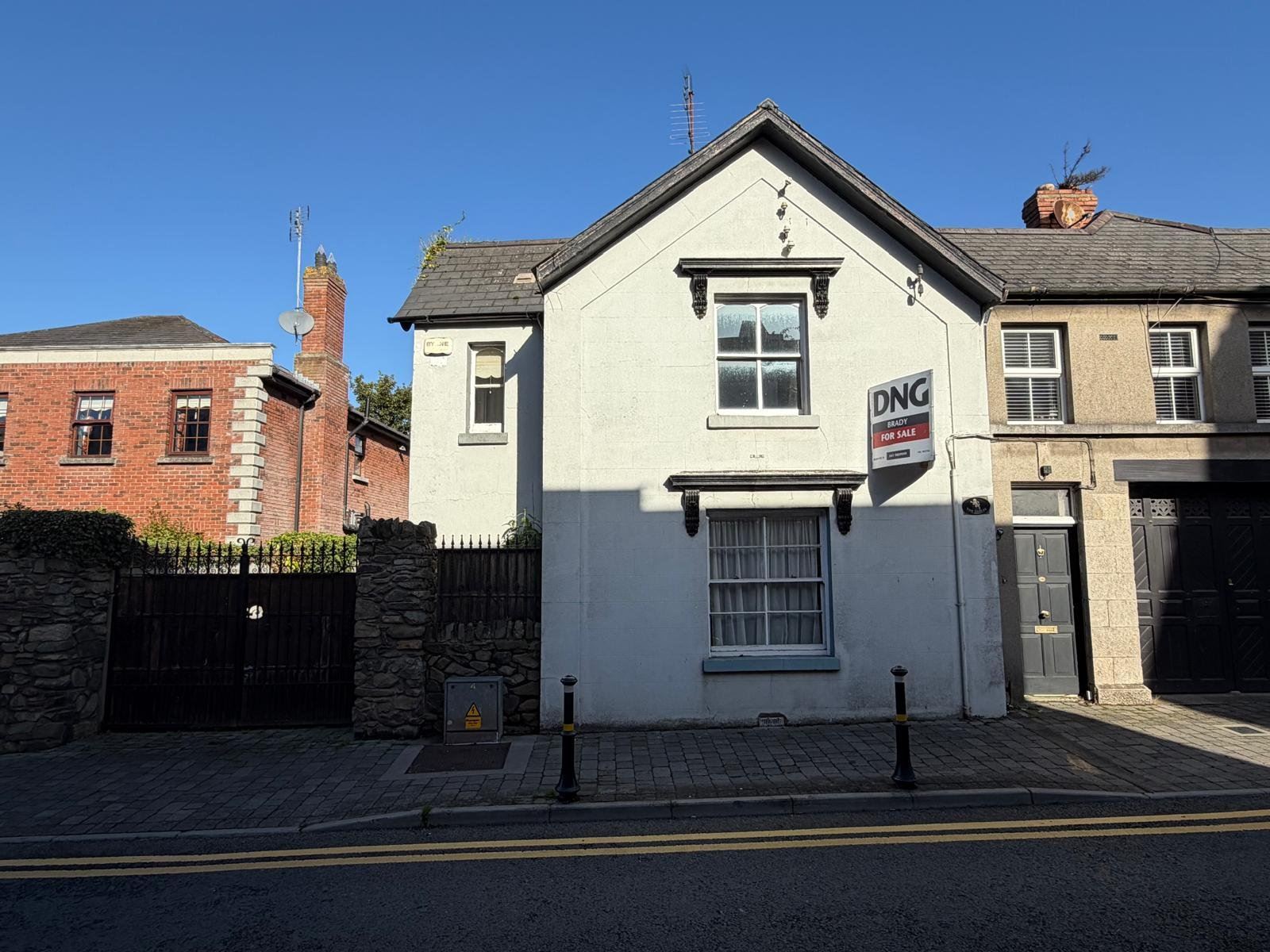 Photo 1 of 33 — 16 William Street, Drogheda, Co. Louth