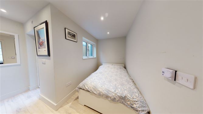 25 Coldwell Street, Glasthule, Co. Dublin