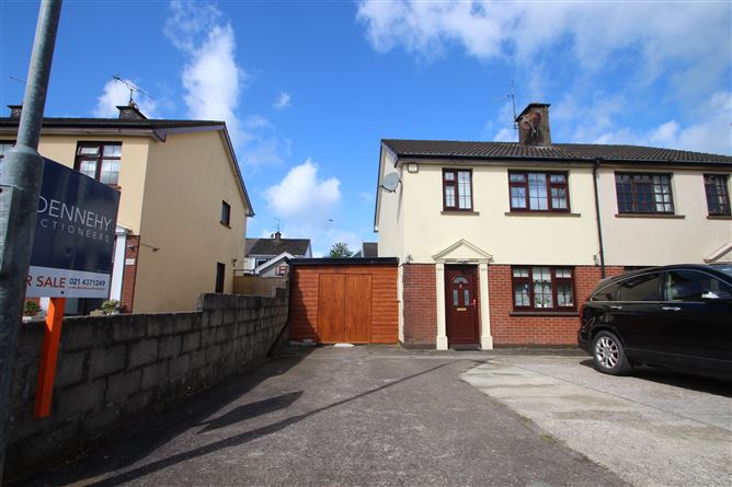 Main image for 18A The Cresent, Owenabue Heights, Carrigaline, Cork