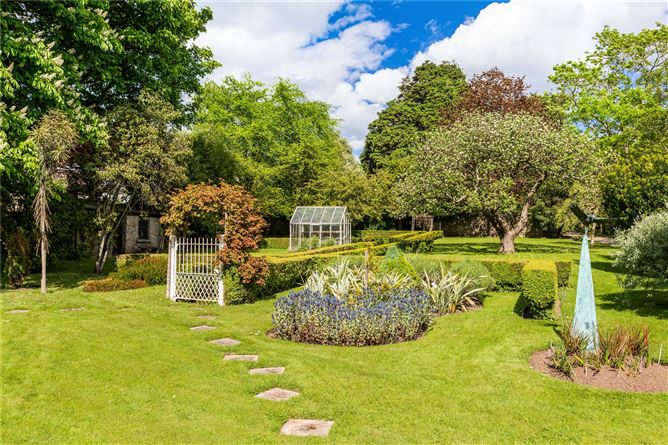 Maryvale, 38a Church Road, Killiney, Co. Dublin