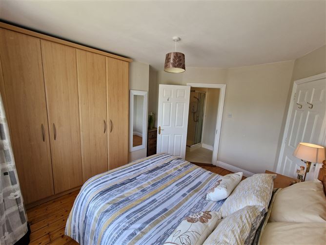12 Dromard, Lahinch Road, Ennis, Co. Clare