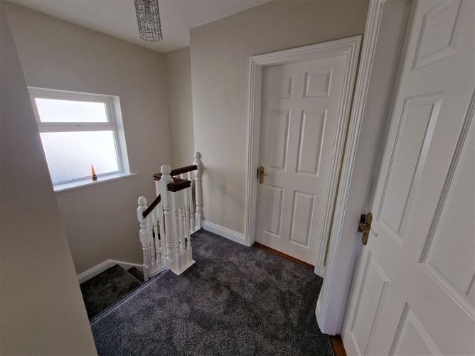 12 Dromard, Lahinch Road, Ennis, Co. Clare