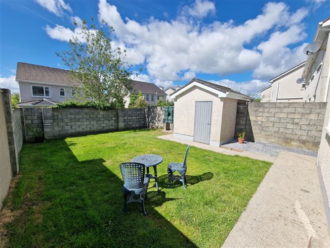 12 Dromard, Lahinch Road, Ennis, Co. Clare