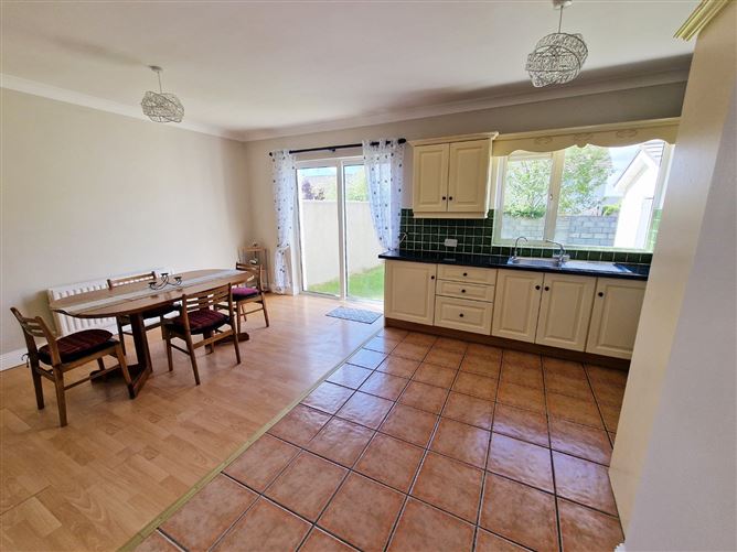 12 Dromard, Lahinch Road, Ennis, Co. Clare