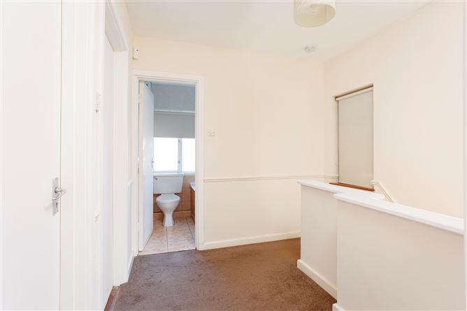 22 Sarsfield Park, Lucan, Dublin