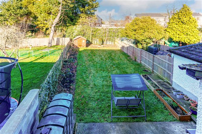 22 Sarsfield Park, Lucan, Dublin