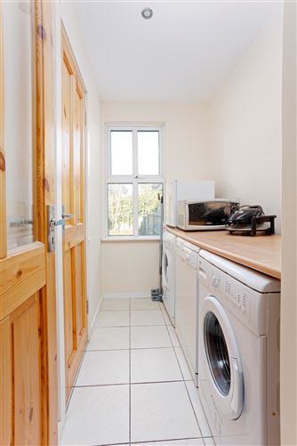 22 Sarsfield Park, Lucan, Dublin