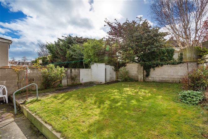 9 Botanic Park, Glasnevin, Dublin 9