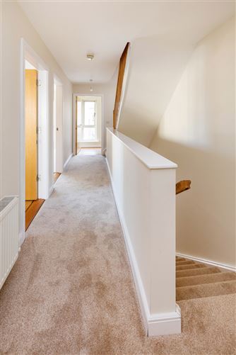 2 Waterside Grove, Waterside, Malahide, Co. Dublin