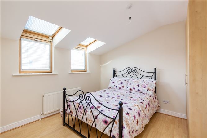2 Waterside Grove, Waterside, Malahide, Co. Dublin