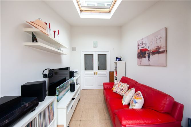 1 Gainsborough Crescent, Malahide, Dublin