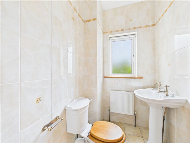 9 Woodstock Hill, Shanaway Road, Ennis, Clare