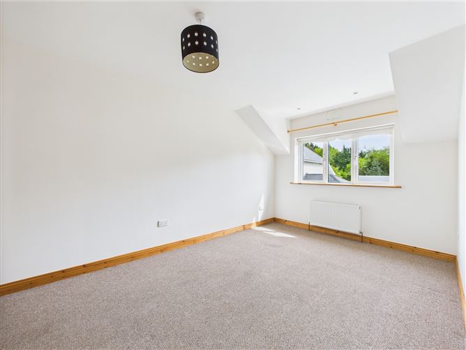 9 Woodstock Hill, Shanaway Road, Ennis, Clare