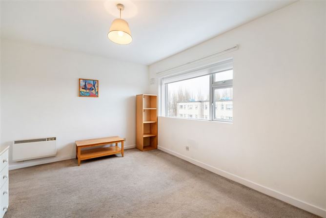 Apartment 62 Seapark, Mount Prospect Avenue, Clontarf, Dublin 3