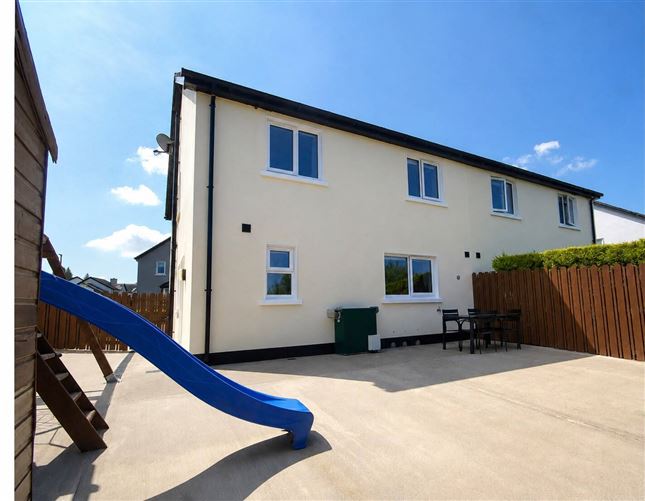 Photo 17 of 22 — 60 Rann Mor Meadows, Letterkenny, Co. Donegal