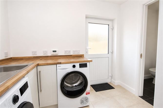 Photo 10 of 22 — 60 Rann Mor Meadows, Letterkenny, Co. Donegal