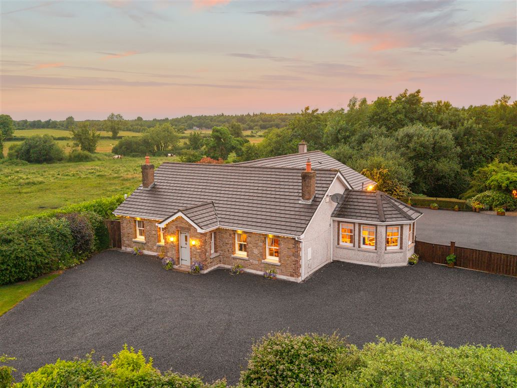Copper Villa, Lowtown, Robertstown, Co. Kildare