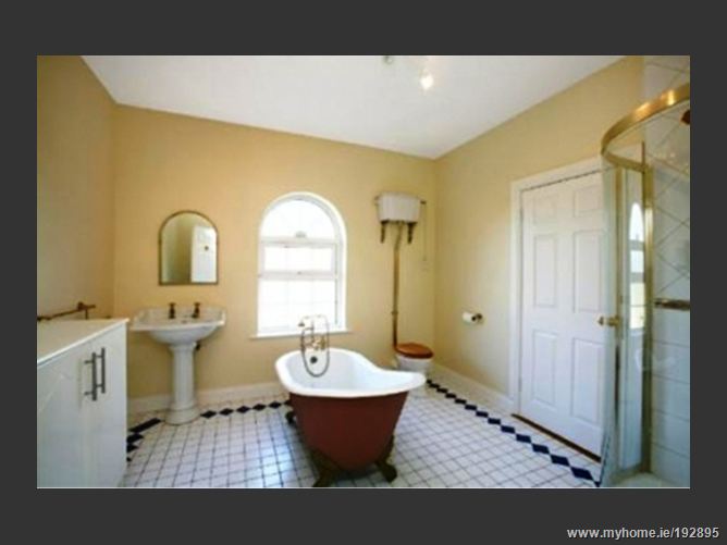 Huntington, Outfarm lane, Castleknock, Dublin 15