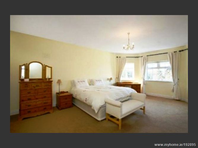 Huntington, Outfarm lane, Castleknock, Dublin 15