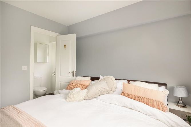 1 The Glebe, Lucan, Dublin