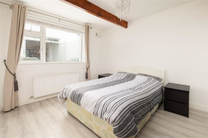 1 The Glebe, Lucan, Dublin