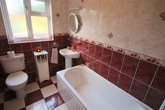 71 St. Patrick's Park, Carrick-On-Shannon, Co. Leitrim