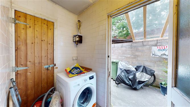 4 Glengarriff Parade, North Circular Road, Dublin 7
