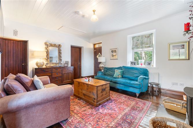 "Sweeneys Cottage", Tavnaghbeg, Straide, Foxford, Co. Mayo