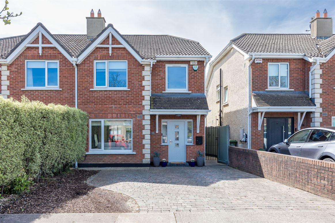13 Gainsborough Lawn, Malahide,   County Dublin