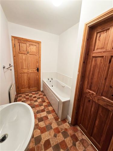 Cashtra, Cloonbony, Miltown Malbay, Co. Clare