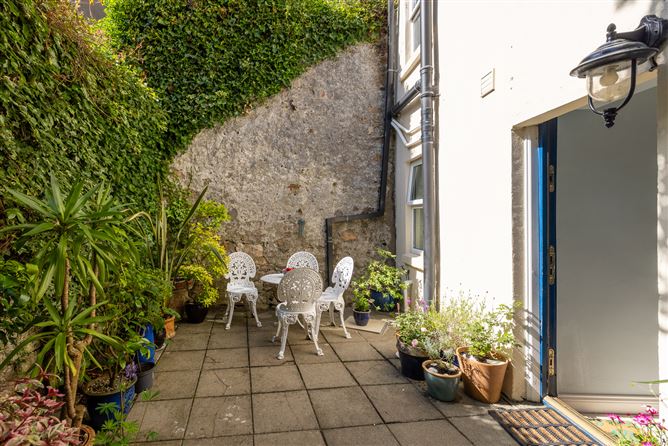 No. 2 High Street, Wexford Town, Wexford