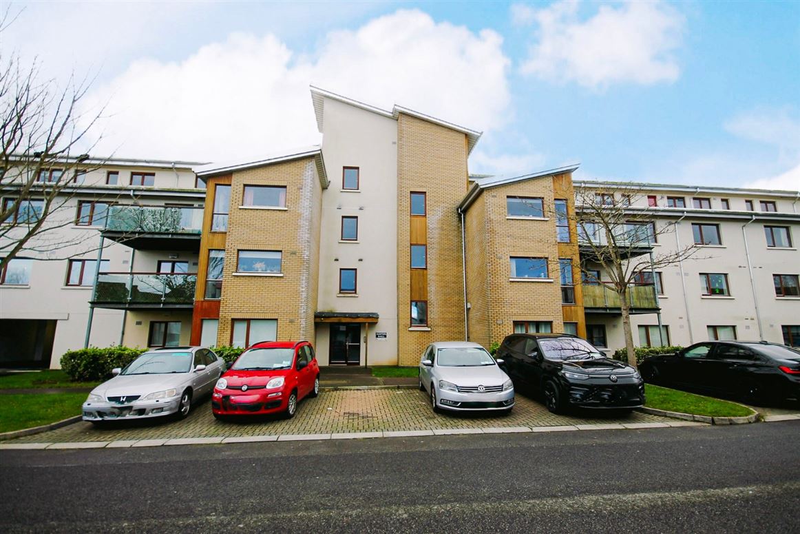 28 Hunters Hall, Hunters Wood, Ballycullen, Dublin 24