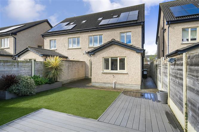 43 Rathmill Green, Rathcoole, Co. Dublin