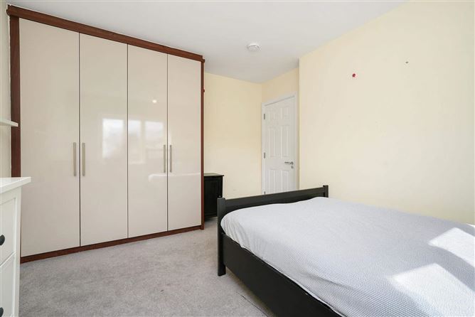 43 Rathmill Green, Rathcoole, Co. Dublin