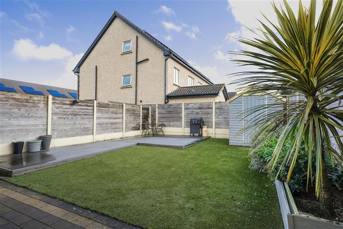 43 Rathmill Green, Rathcoole, Co. Dublin