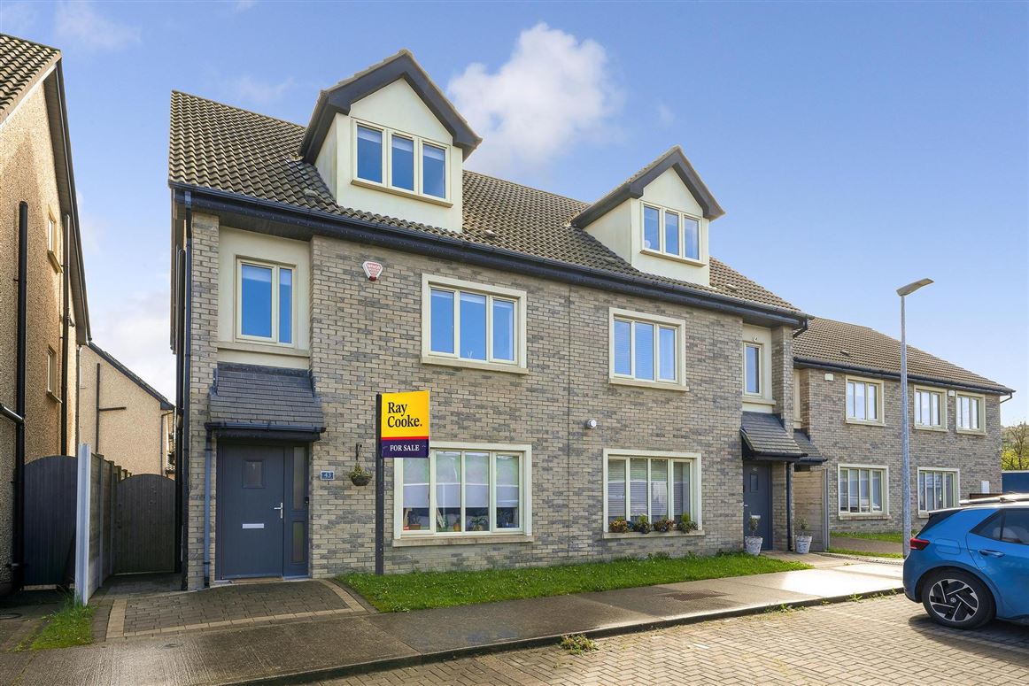 43 Rathmill Green, Rathcoole, Co. Dublin