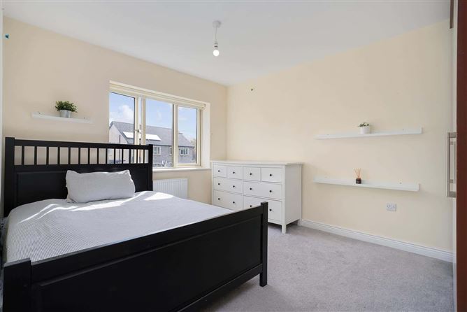 43 Rathmill Green, Rathcoole, Co. Dublin