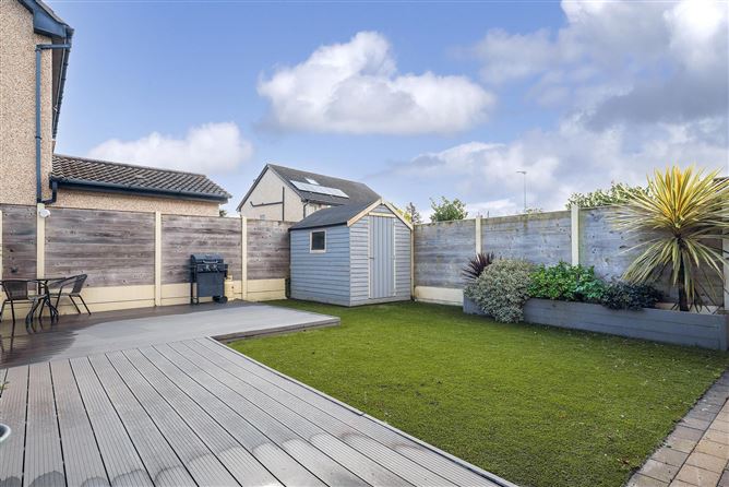 43 Rathmill Green, Rathcoole, Co. Dublin