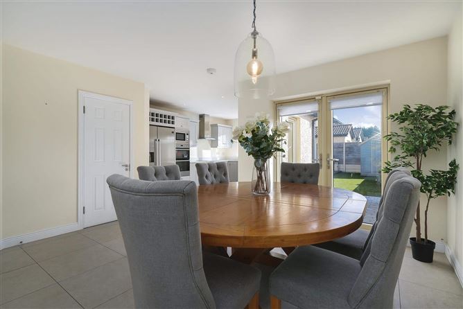 43 Rathmill Green, Rathcoole, Co. Dublin