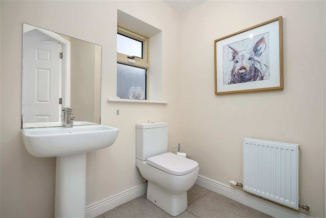 43 Rathmill Green, Rathcoole, Co. Dublin